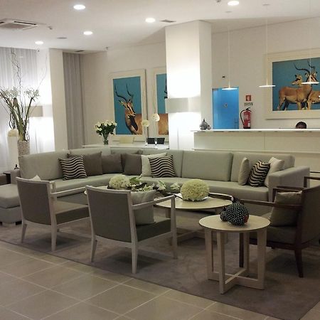 Fly Hotel Λουάντα Εξωτερικό φωτογραφία
