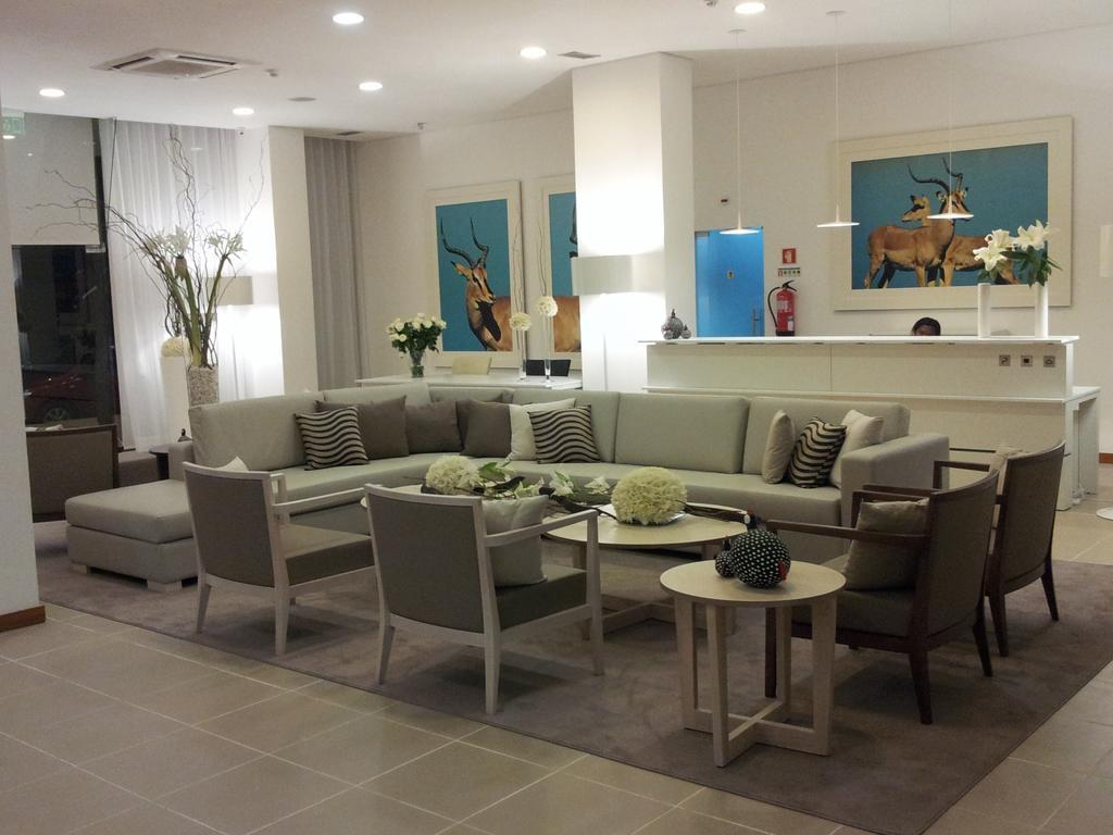 Fly Hotel Λουάντα Εξωτερικό φωτογραφία