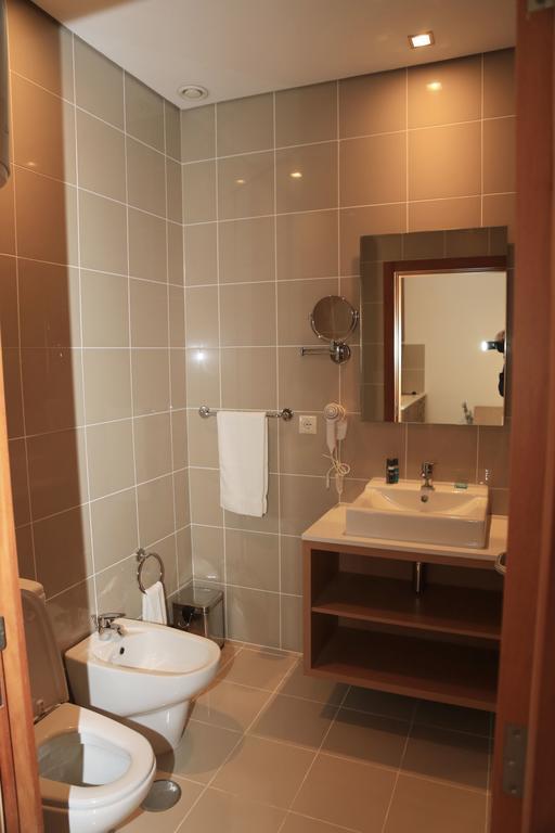 Fly Hotel Λουάντα Εξωτερικό φωτογραφία