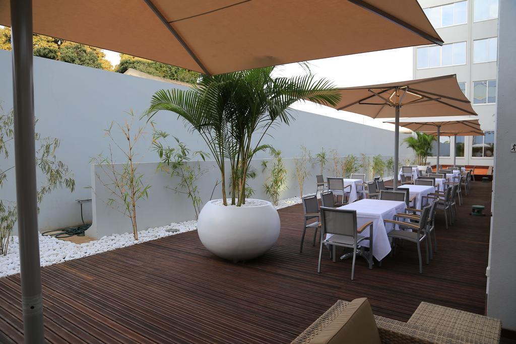 Fly Hotel Λουάντα Εξωτερικό φωτογραφία