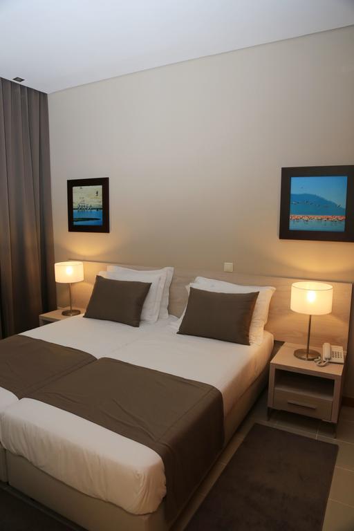 Fly Hotel Λουάντα Εξωτερικό φωτογραφία